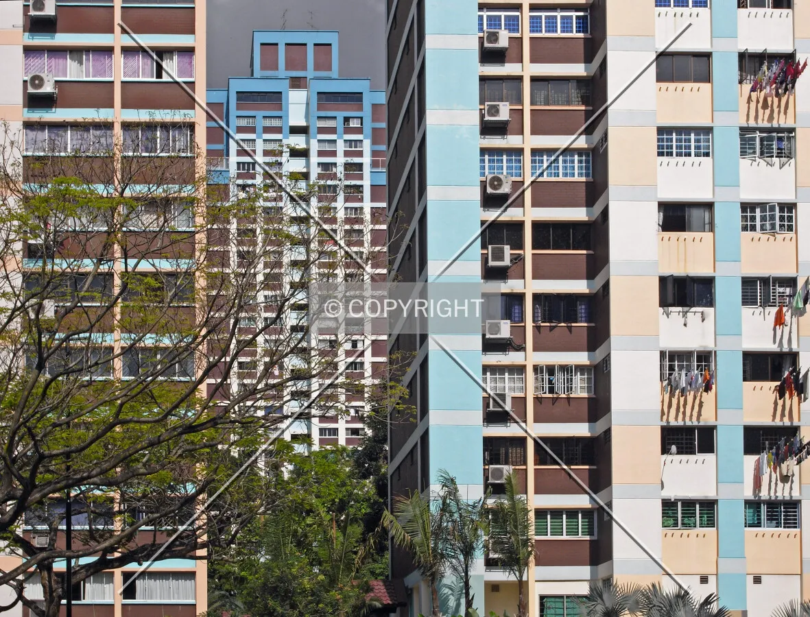 The colour scheme characteristic for this complex