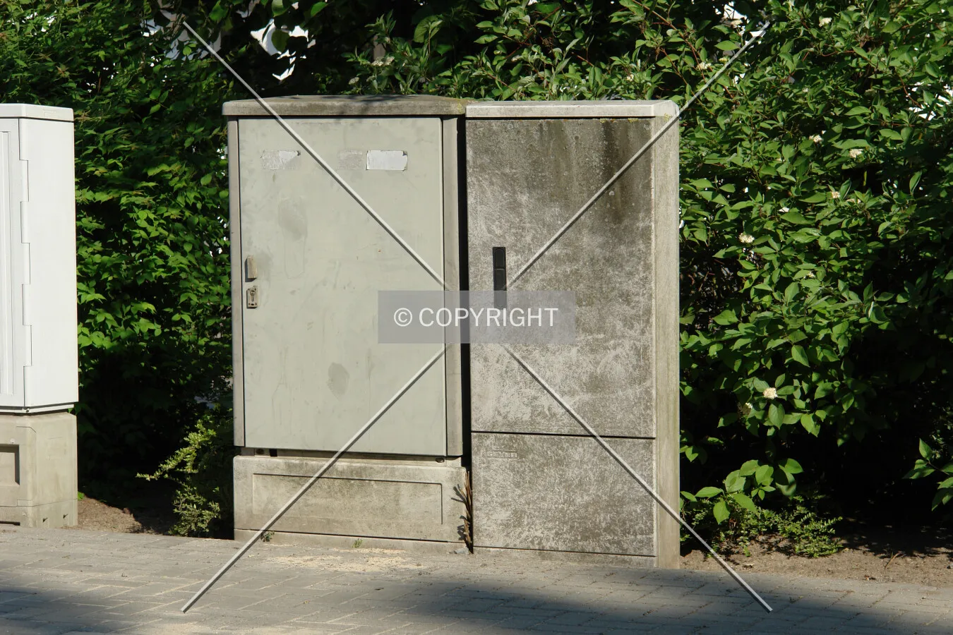 Junction boxes for electrical power
