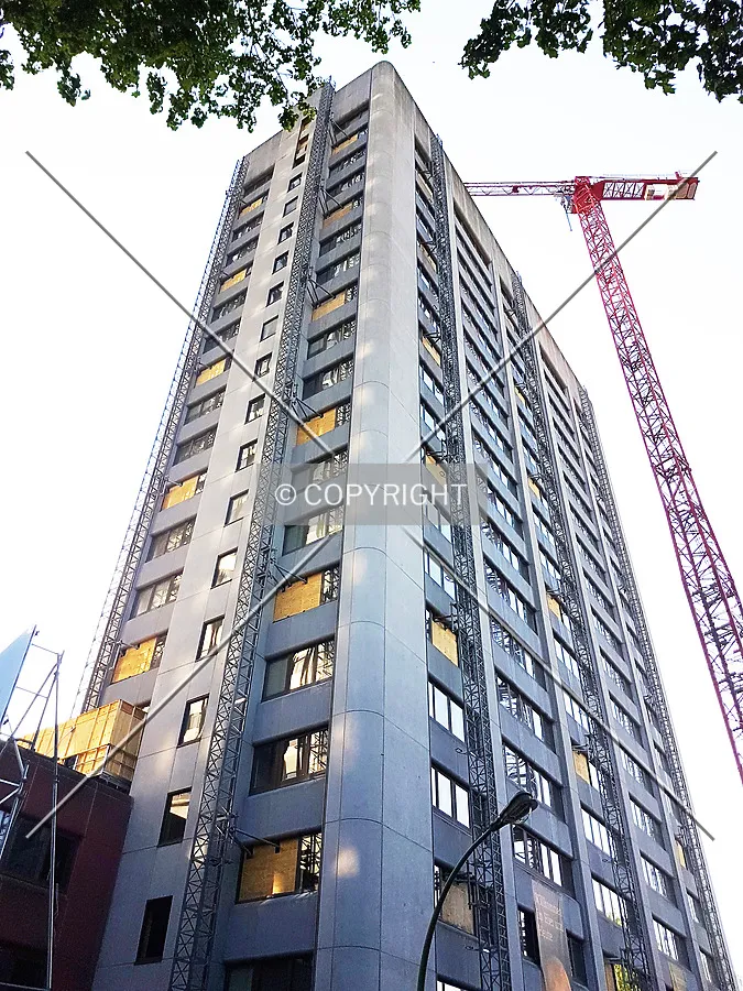 Photo 133-214-495
