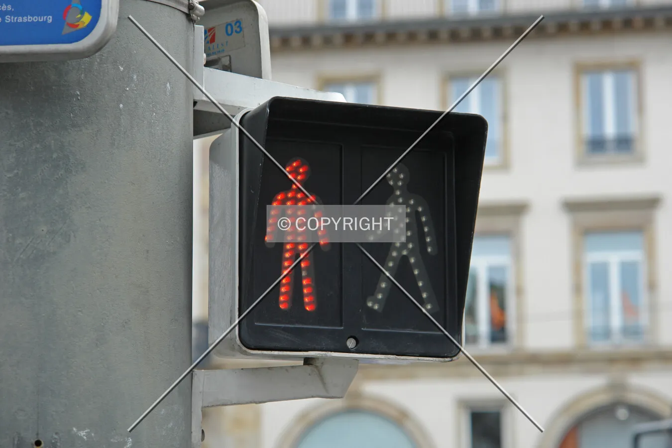 Do not walk - red light