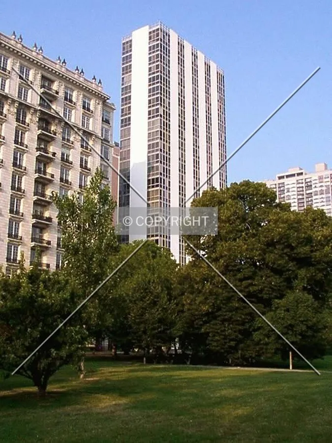 Northeast corner from Lincoln Park