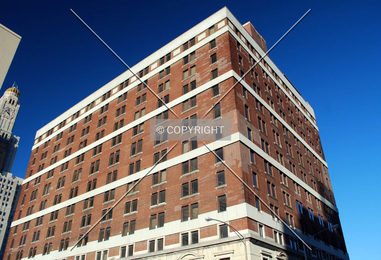 Looking up from Hanson Place