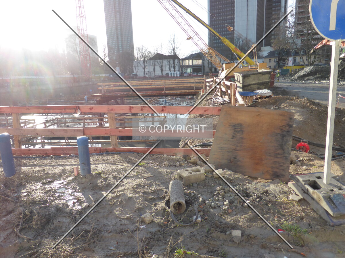 Photo 134-484-076