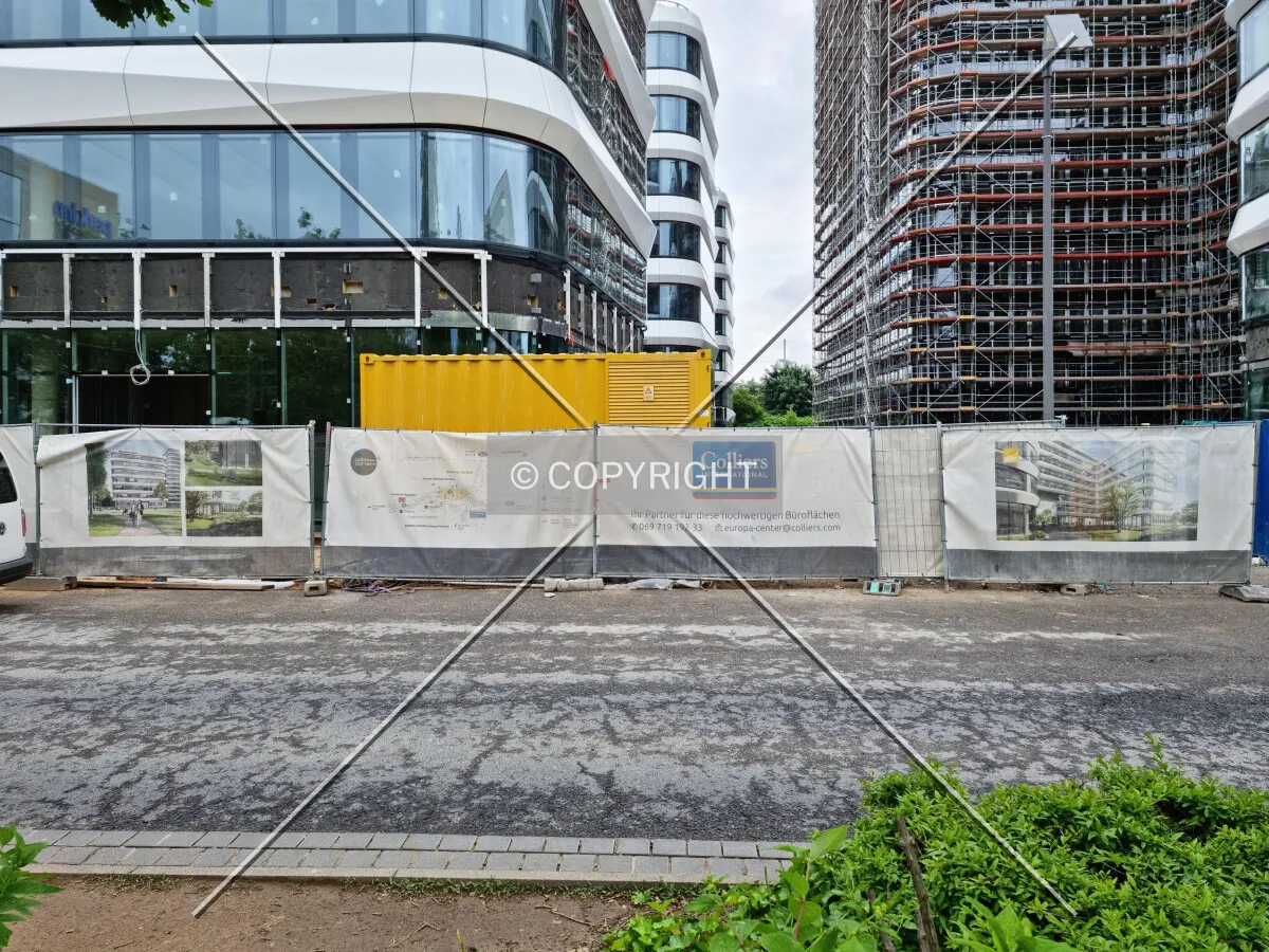 Photo 134-508-836