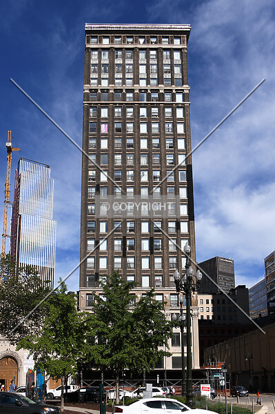 Photo 134-962-387