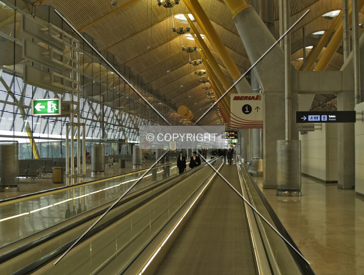 Southern wing of the terminal