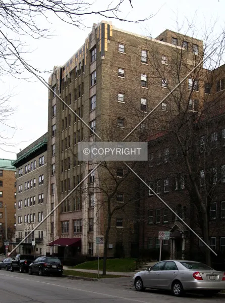 Photo 135-461-577