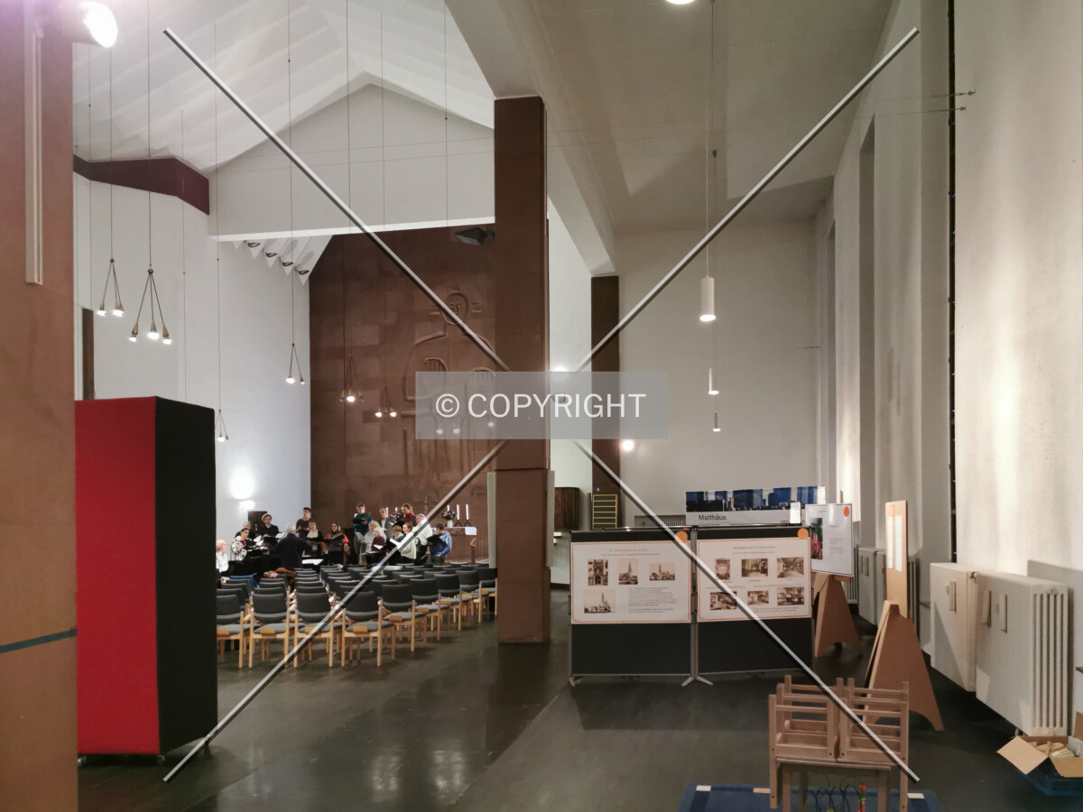 Photo 135-547-425