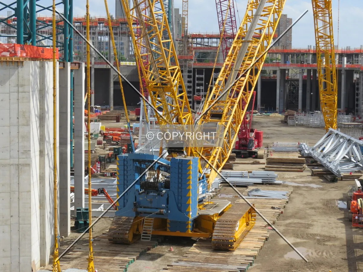 Massive crane to erect steel roof structure