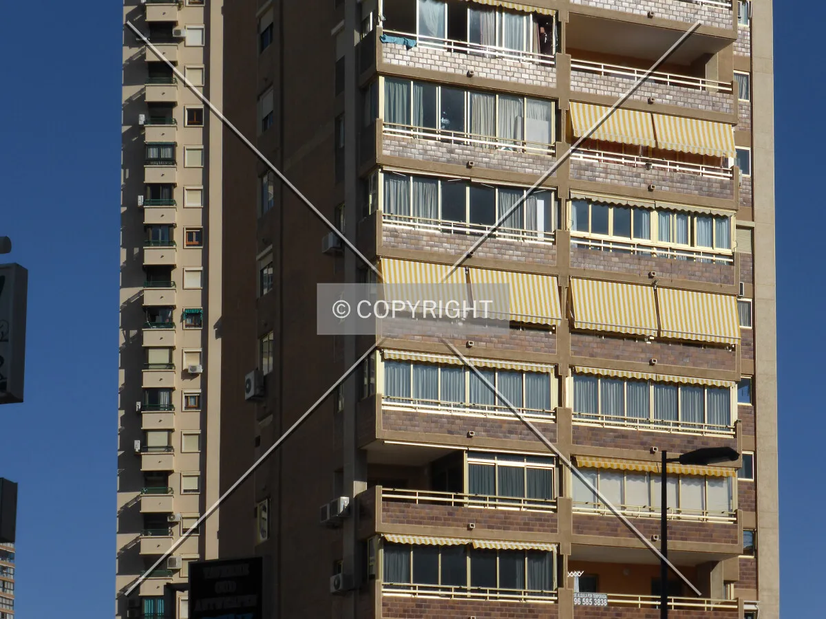 Photo 136-420-524