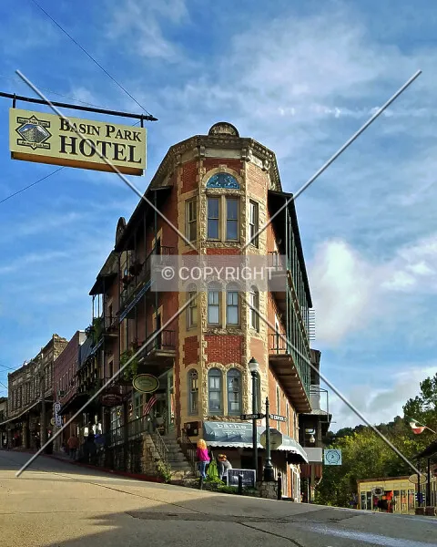 Photo 136-592-905