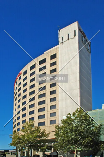Photo 136-647-334