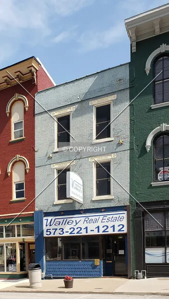 Photo 136-689-814