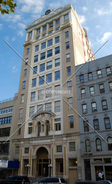 Photo 136-753-391
