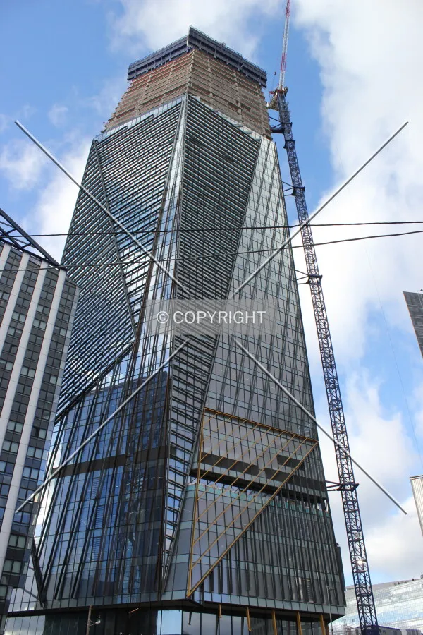 Photo 136-822-296