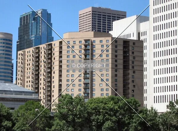 Photo 136-885-822