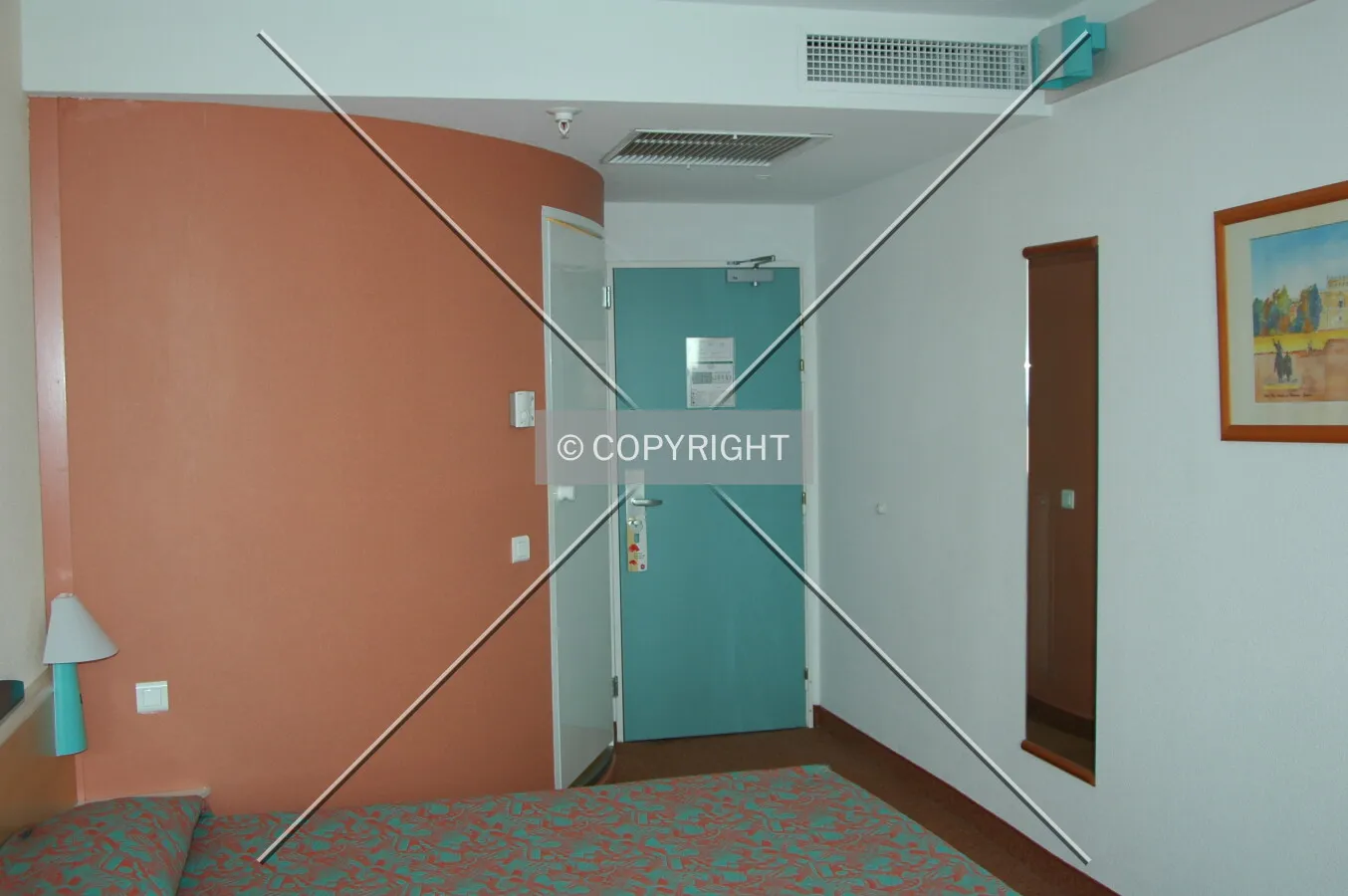 Typical room of Ibis Palacio de Congresos Hotel