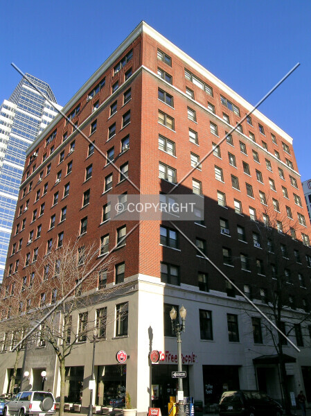 Photo 136-997-959