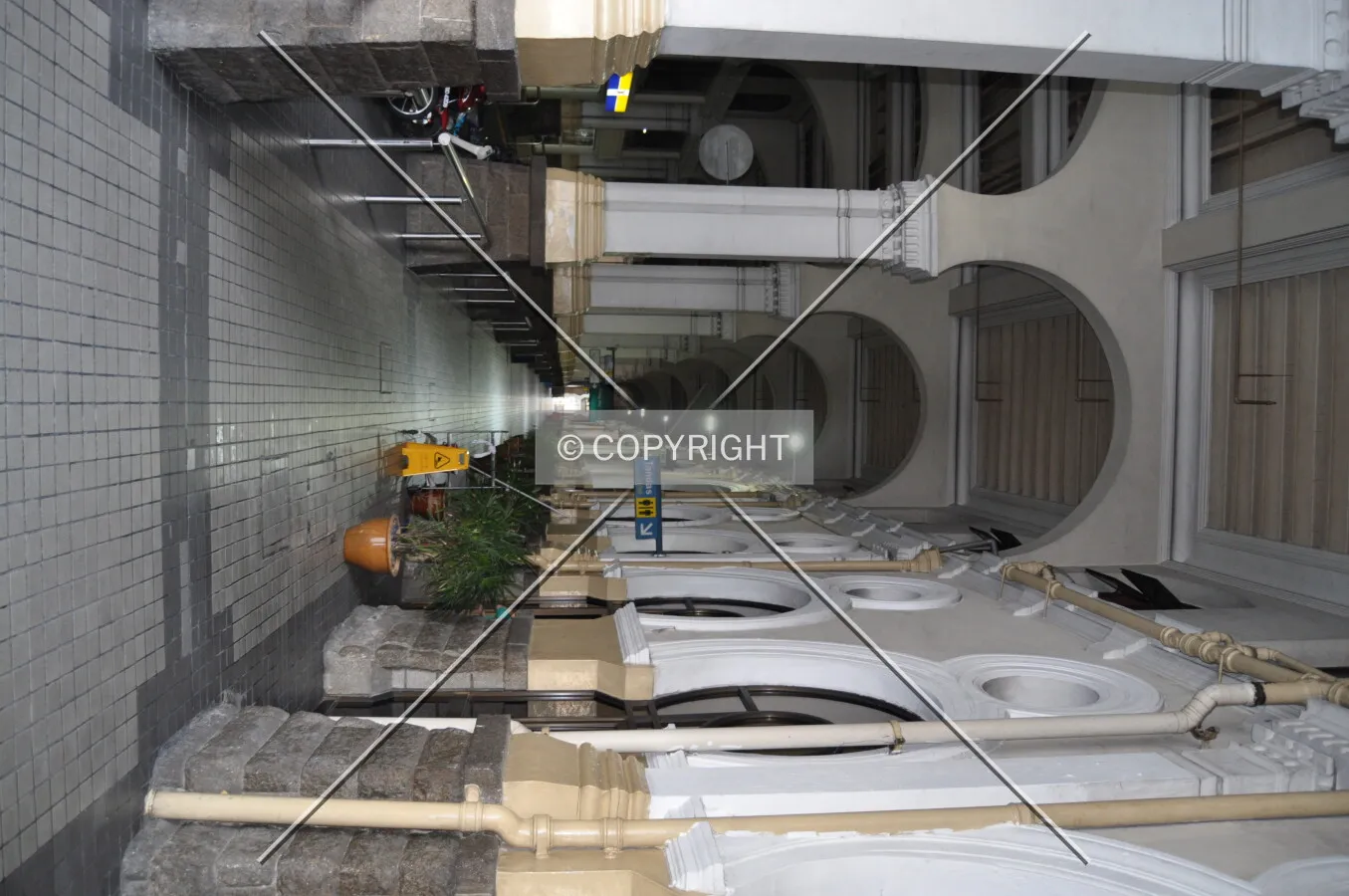 Photo 137-251-200