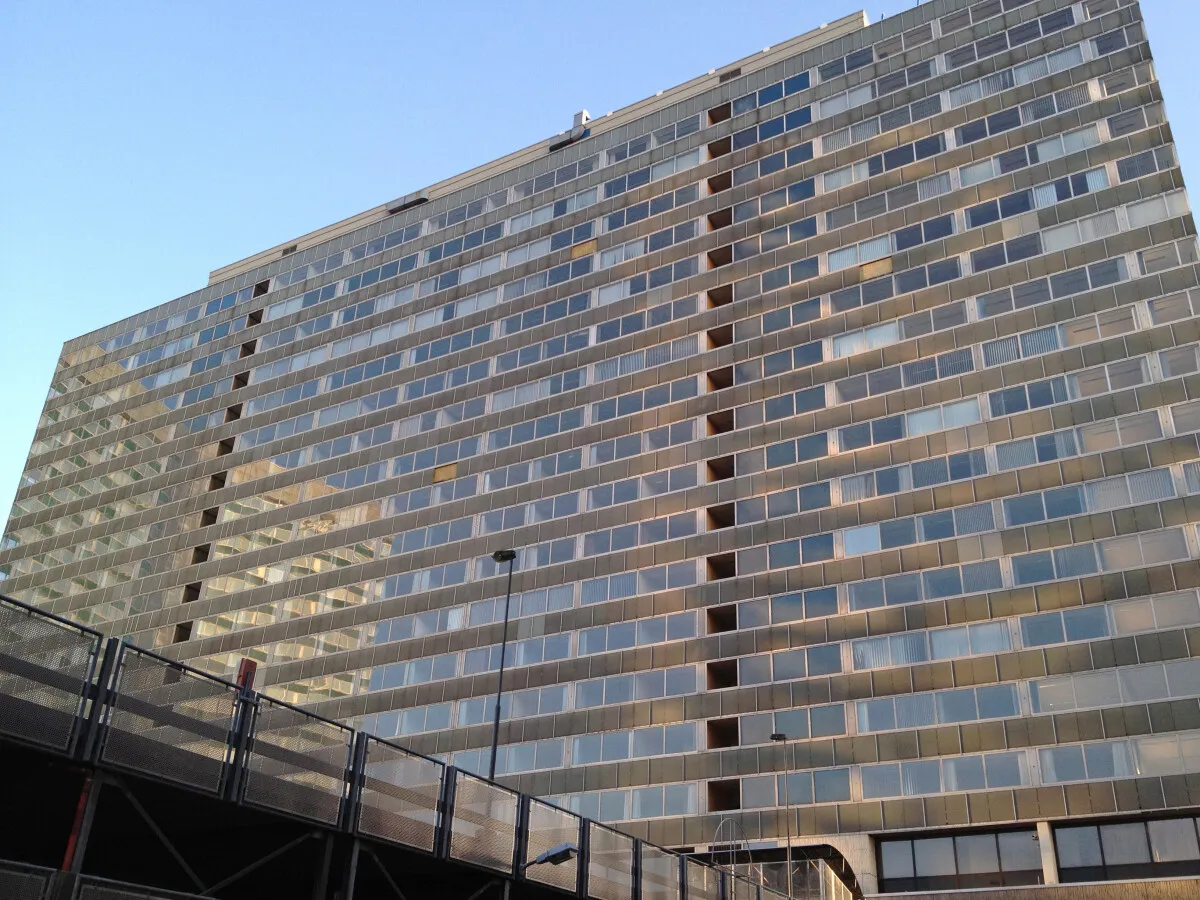 Photo 137-326-647
