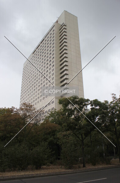 Photo 137-462-066