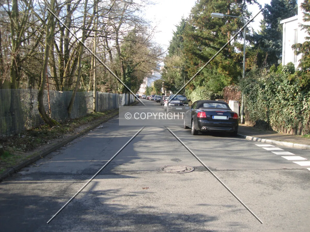 Photo 137-596-292