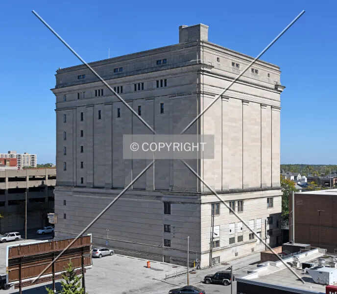Photo 137-684-052