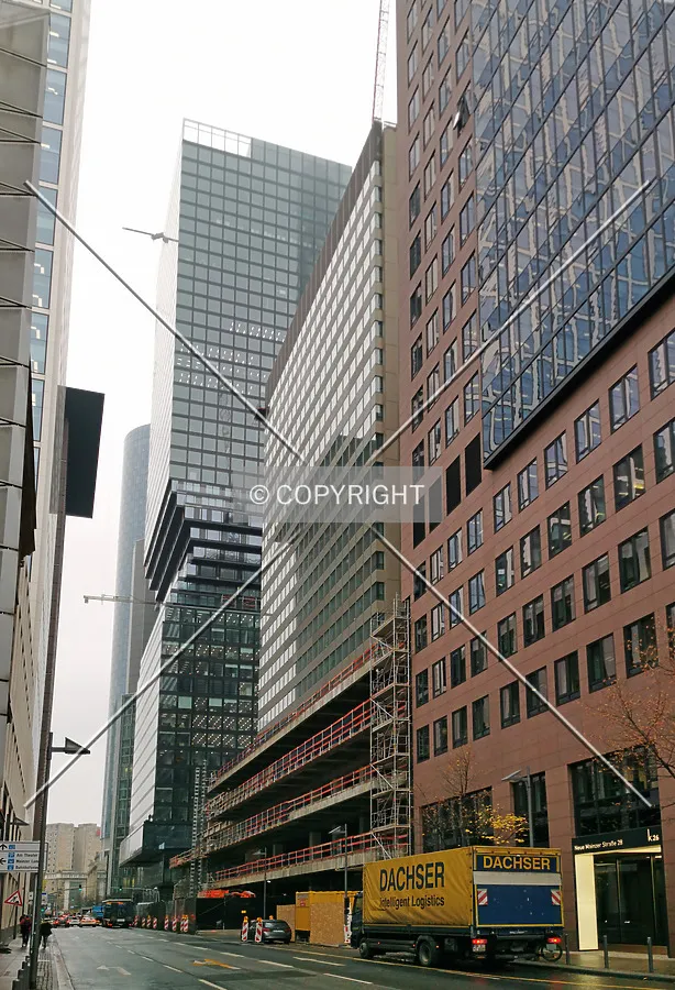 Photo 137-978-642