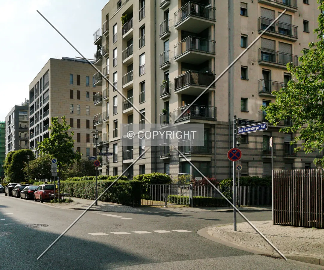 Photo 138-503-944