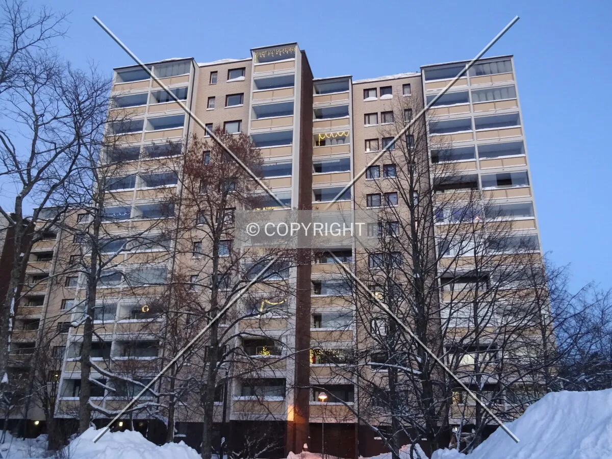 Photo 138-710-437