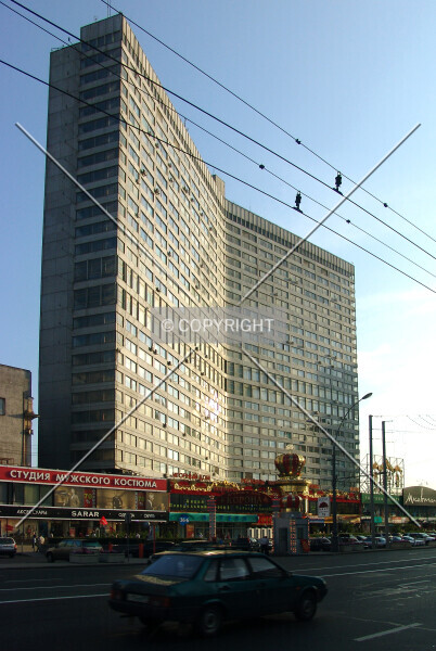 Photo 139-018-977