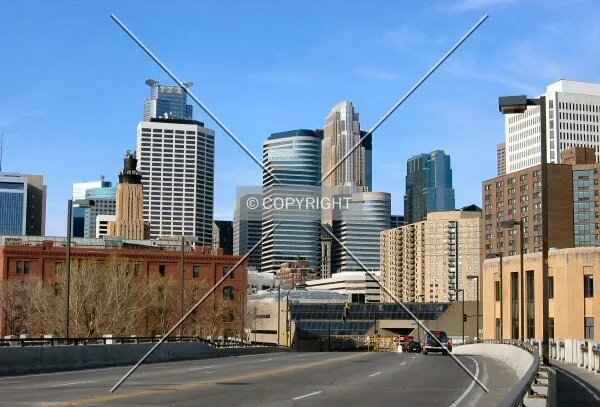 View into downtown from the 3rd Avenue Bridge