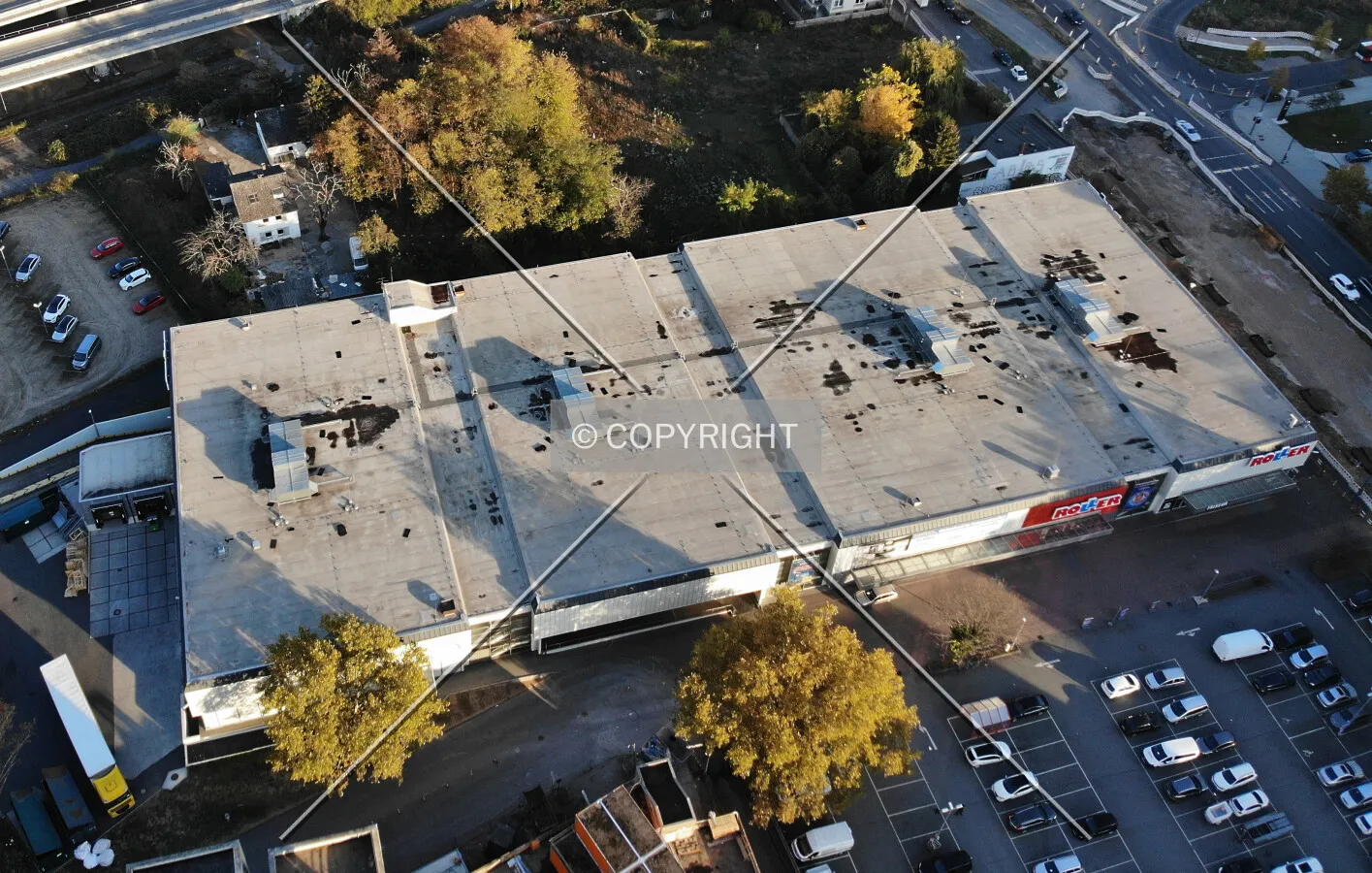 Photo 139-144-887