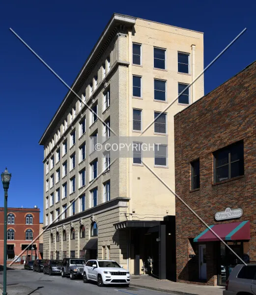 Photo 139-380-761