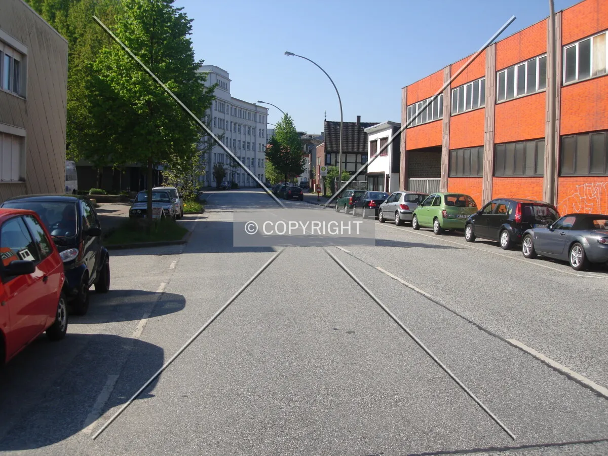 Photo 139-823-842