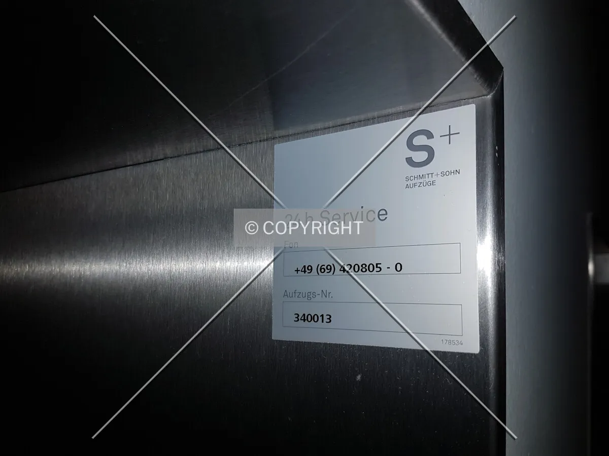 Elevator by Schmitt + Sohn