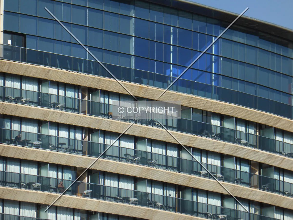Photo 014-040-203