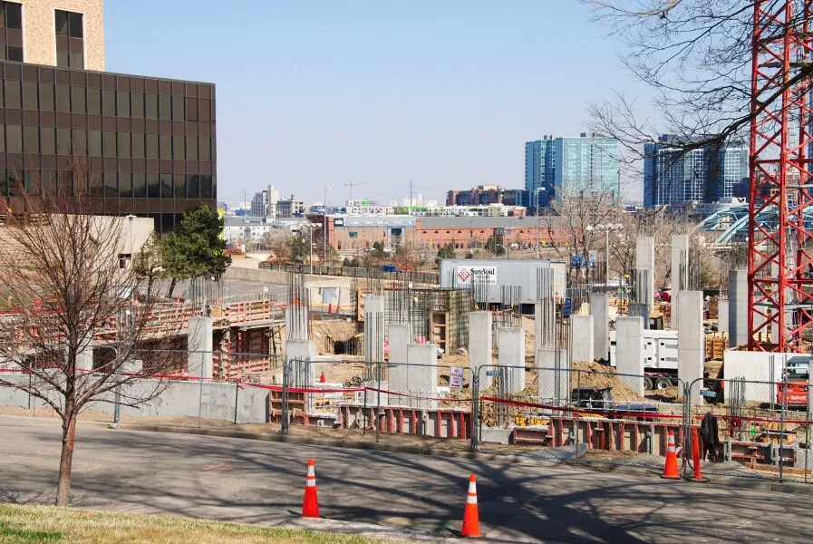 140-992-710