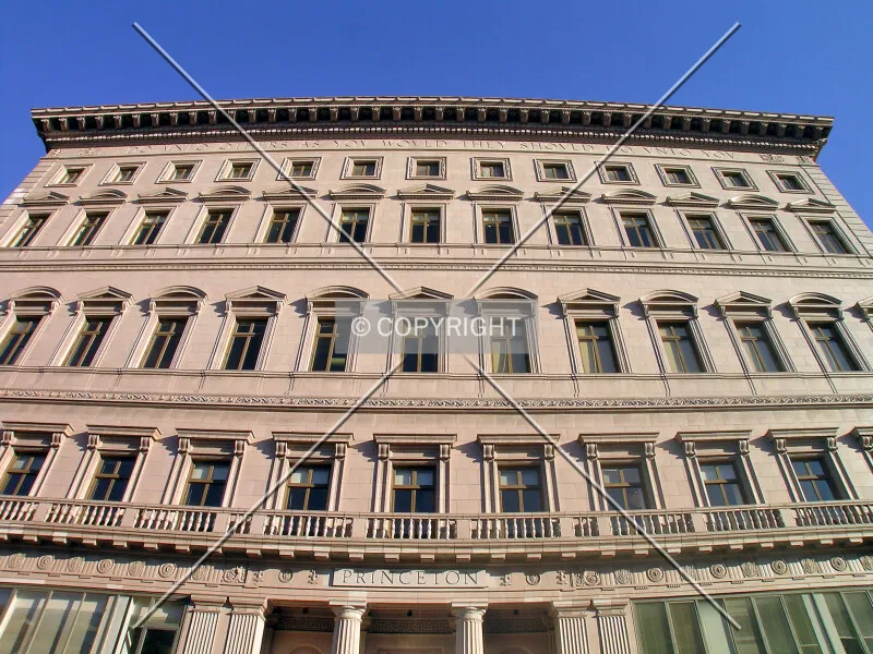 Photo 141-442-643