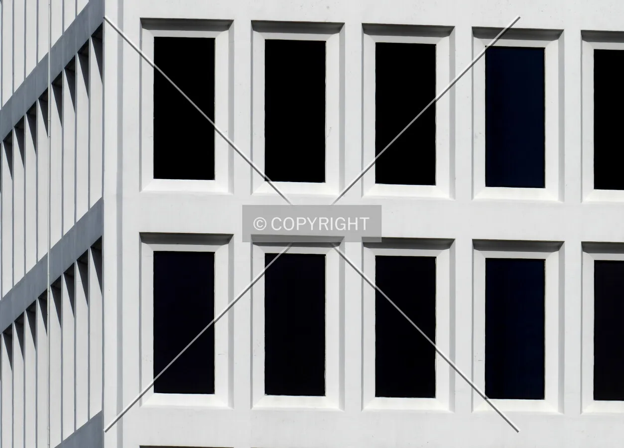 Western facade detail