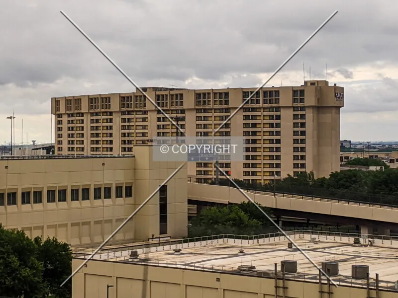 Photo 141-548-255