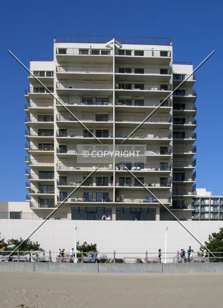 Photo 141-657-723