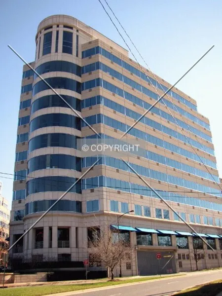 Photo 141-826-698