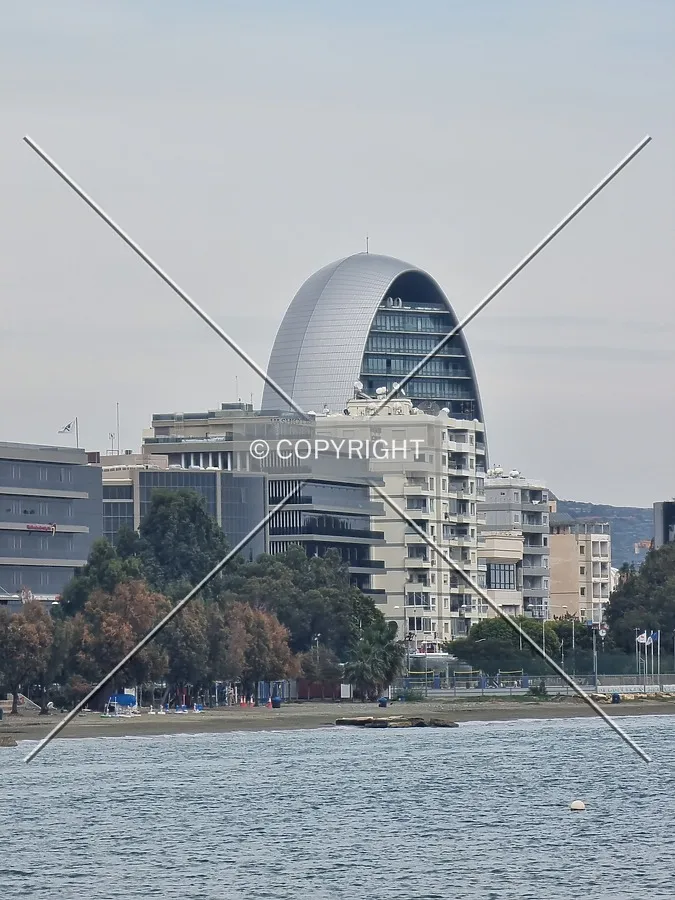 Photo 142-030-642