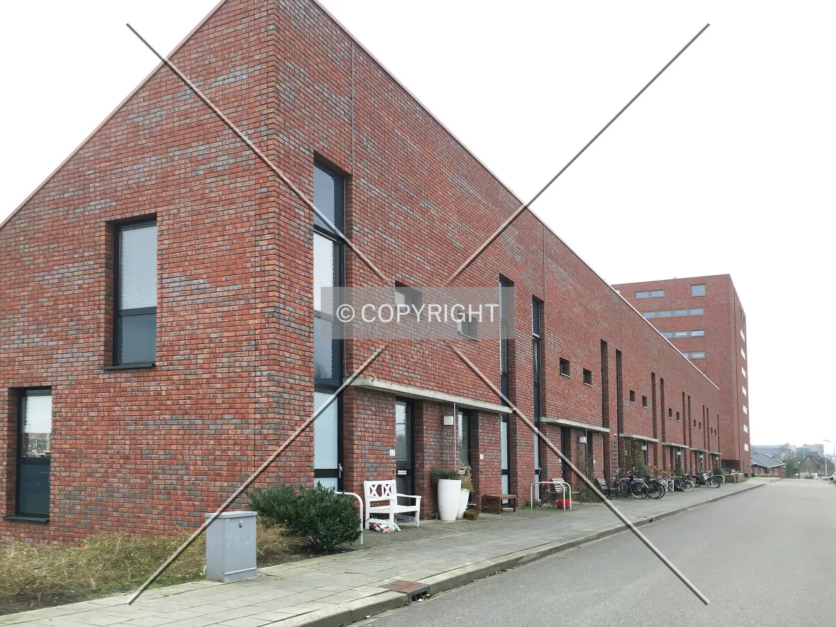 Photo 142-135-469