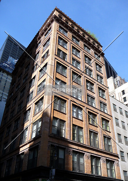 Photo 142-221-043