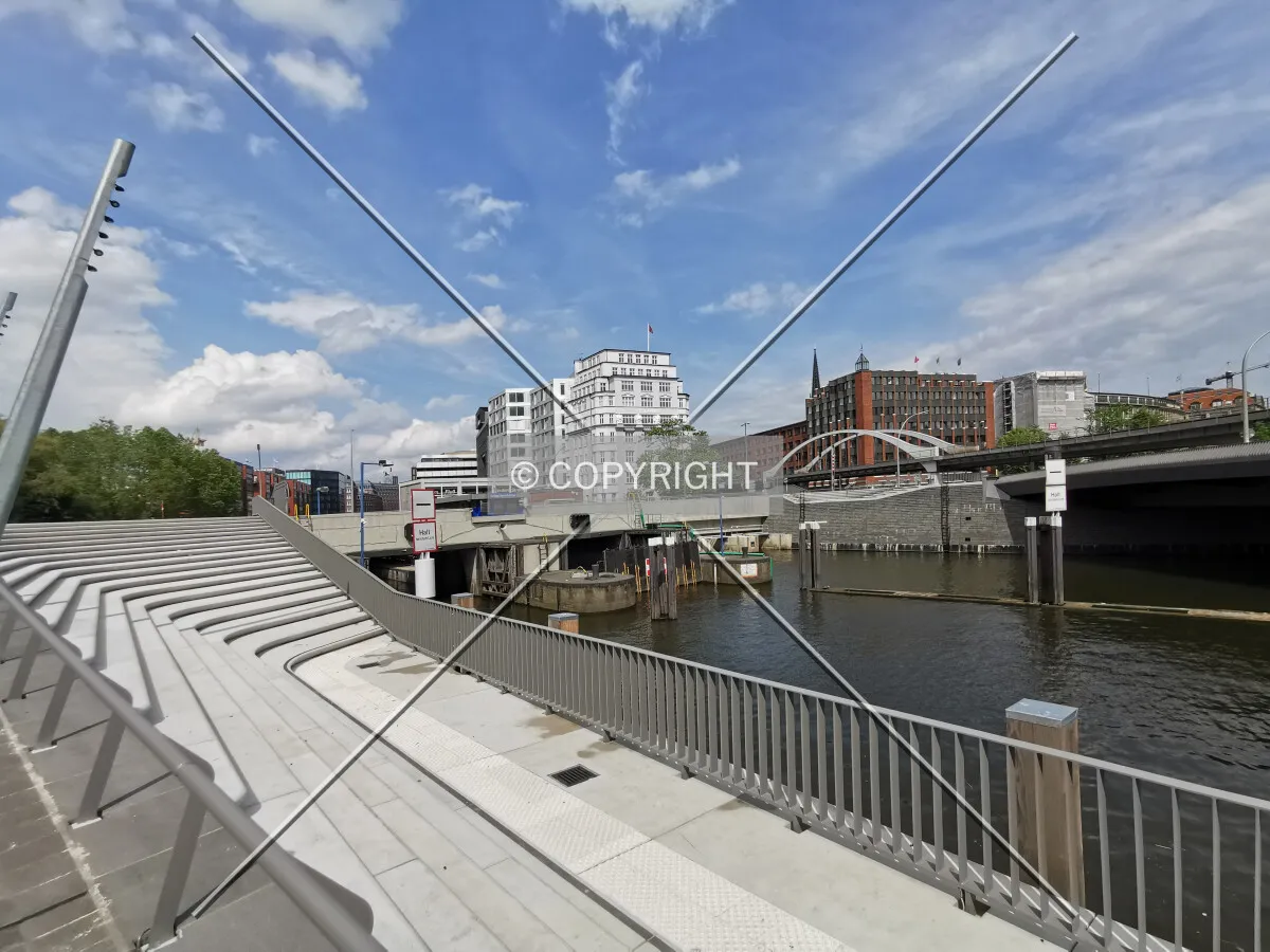 Photo 142-472-870