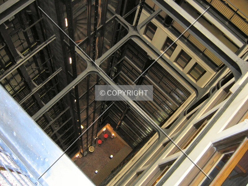 Photo 014-270-949
