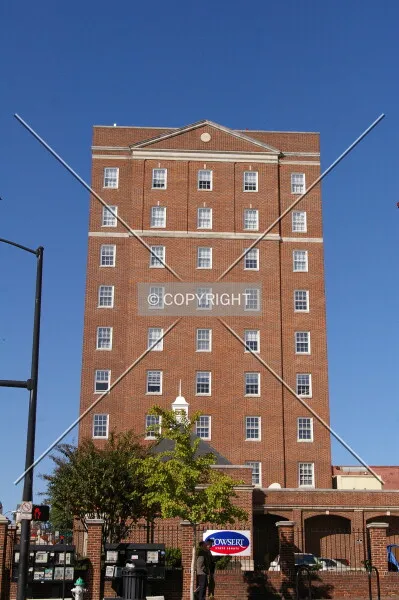Photo 143-018-373