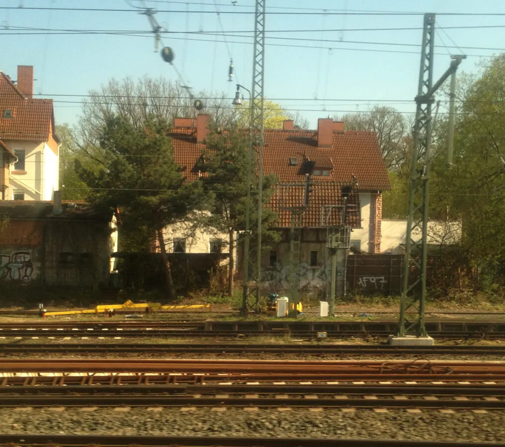Photo 143-032-548